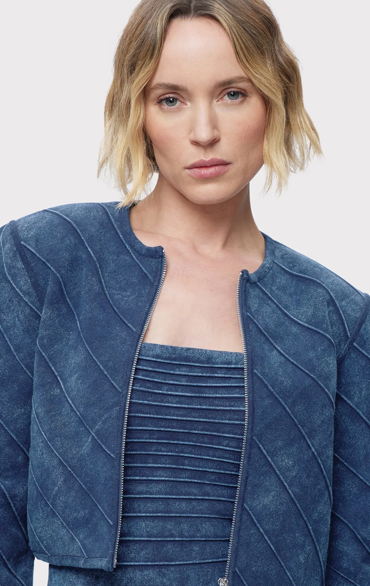 THE RILEY JACKET-Hervé Léger Clearance